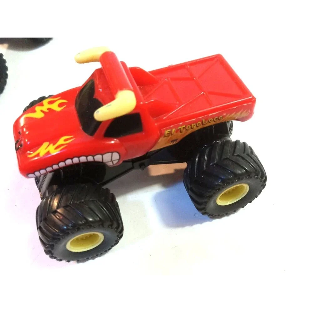 Hot Wheels Monster Jam Lot El Toro Loco Bulldozer